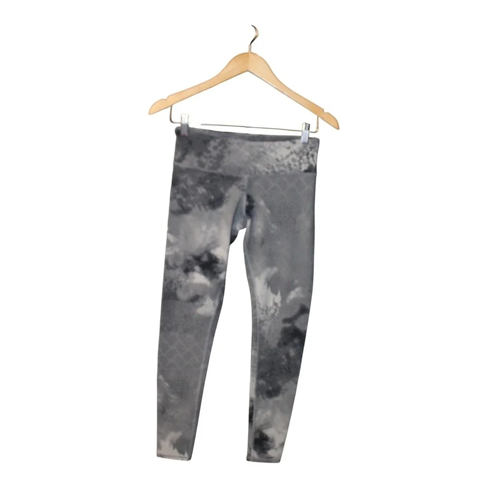 ✨(2)‎ ALO Yoga Leggings Capri & Full Length Size Small